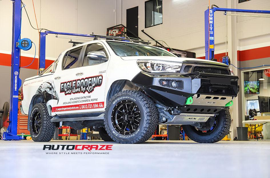 TOYOTA HILUX N80 4WD MO962 GLOSS BLACK